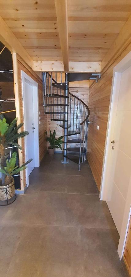 צימר בקתה מול הנוף Safed Exterior foto
